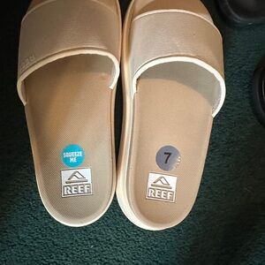 Reef Tan Women's Sandals